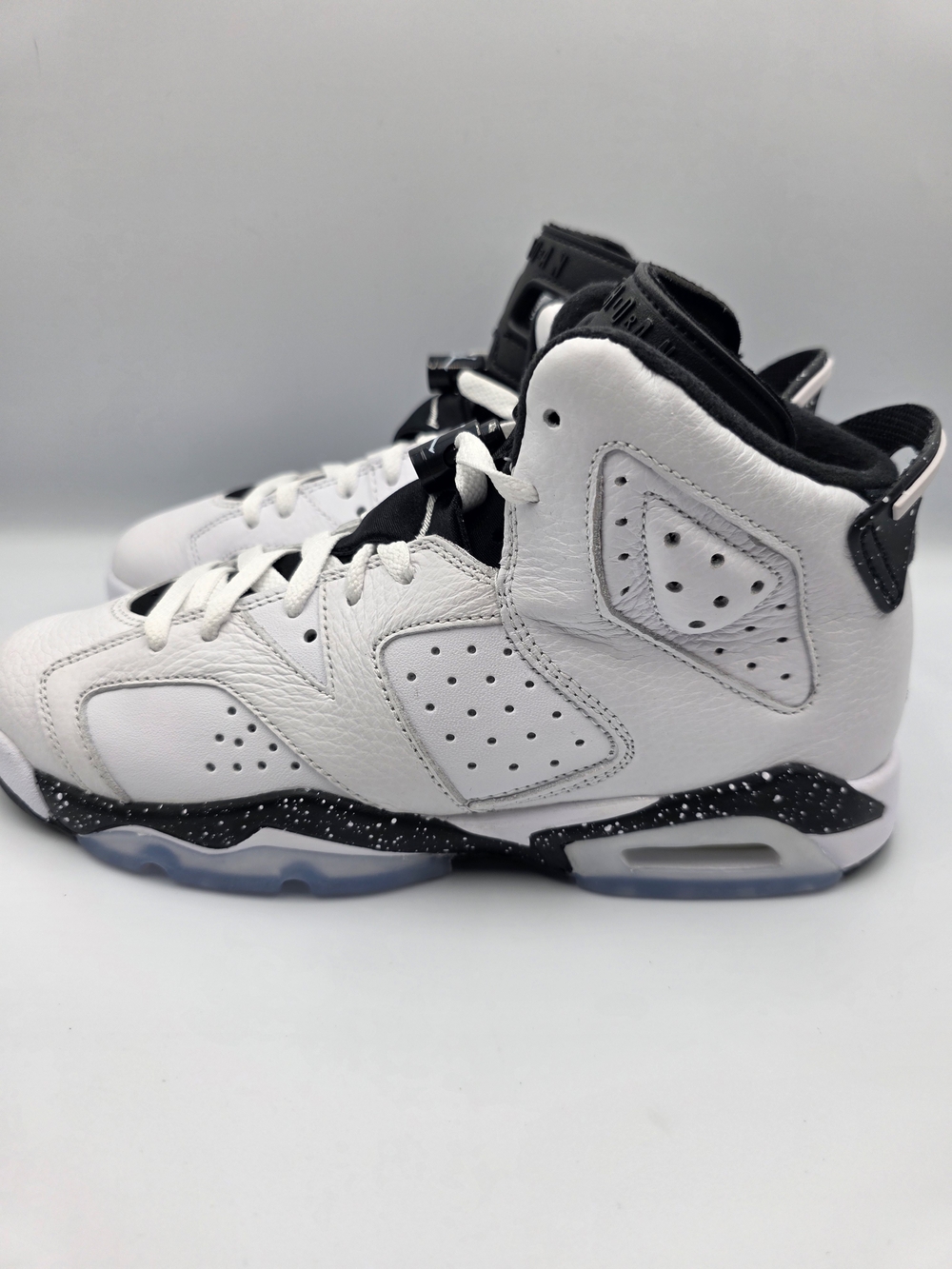 Jordan 6 Retro (GS) White/Black Youth Sneakers